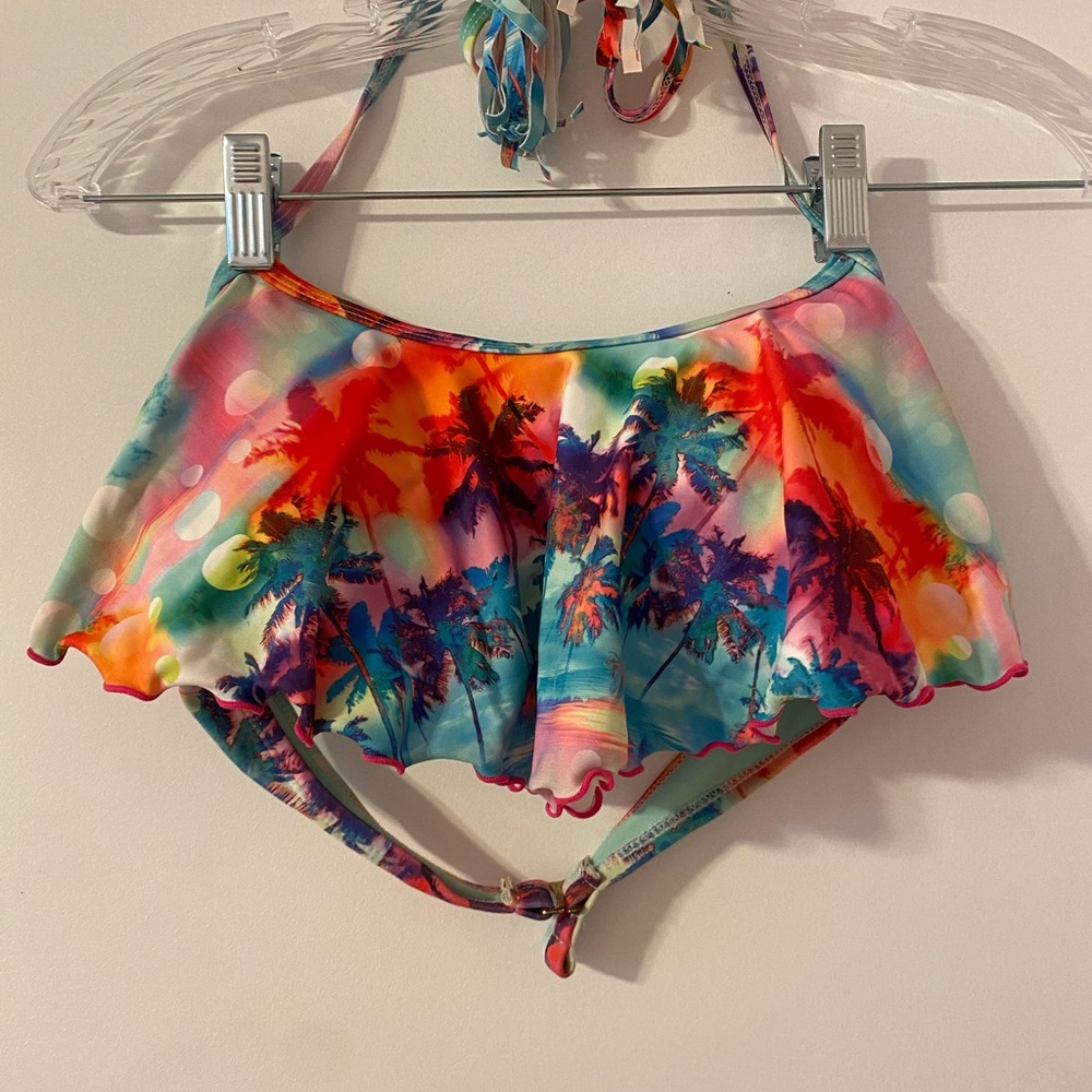 Women’s Bathing suit top